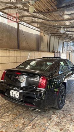 كرايسلر 300